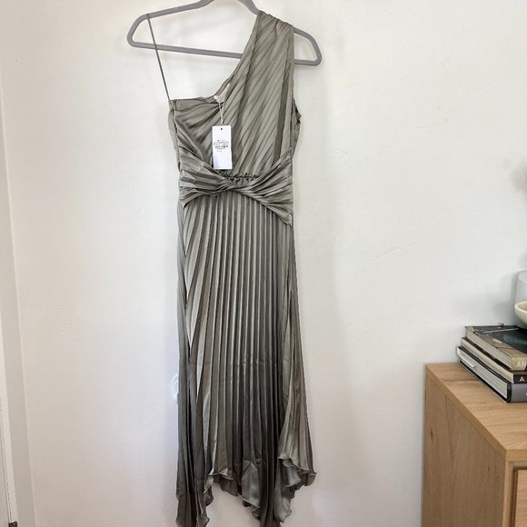 Billy J Cali One Shoulder Midi Dress, Olive, Small - Picture 2 of 7